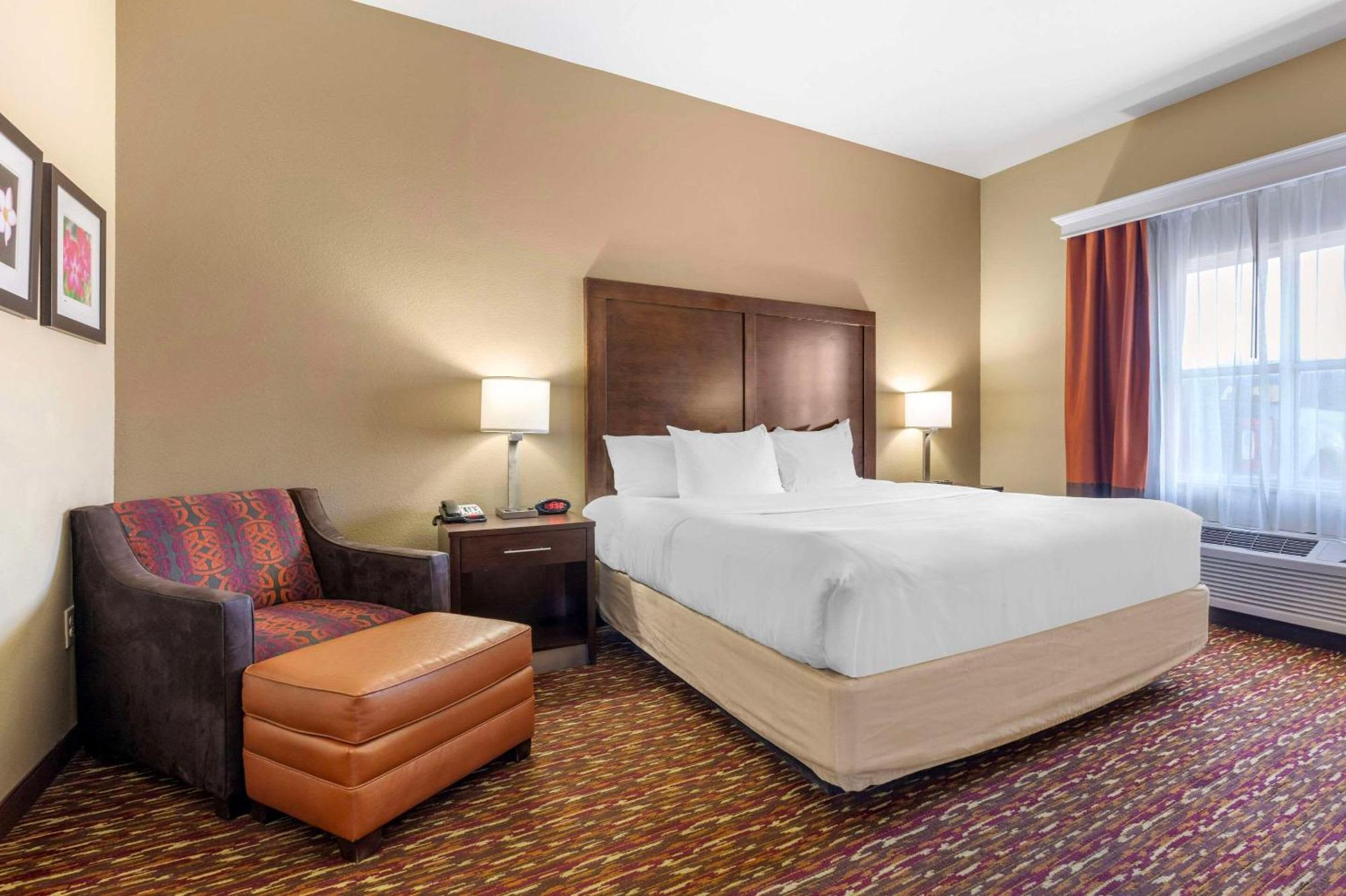 Comfort Inn & Suites Artesia Exterior photo